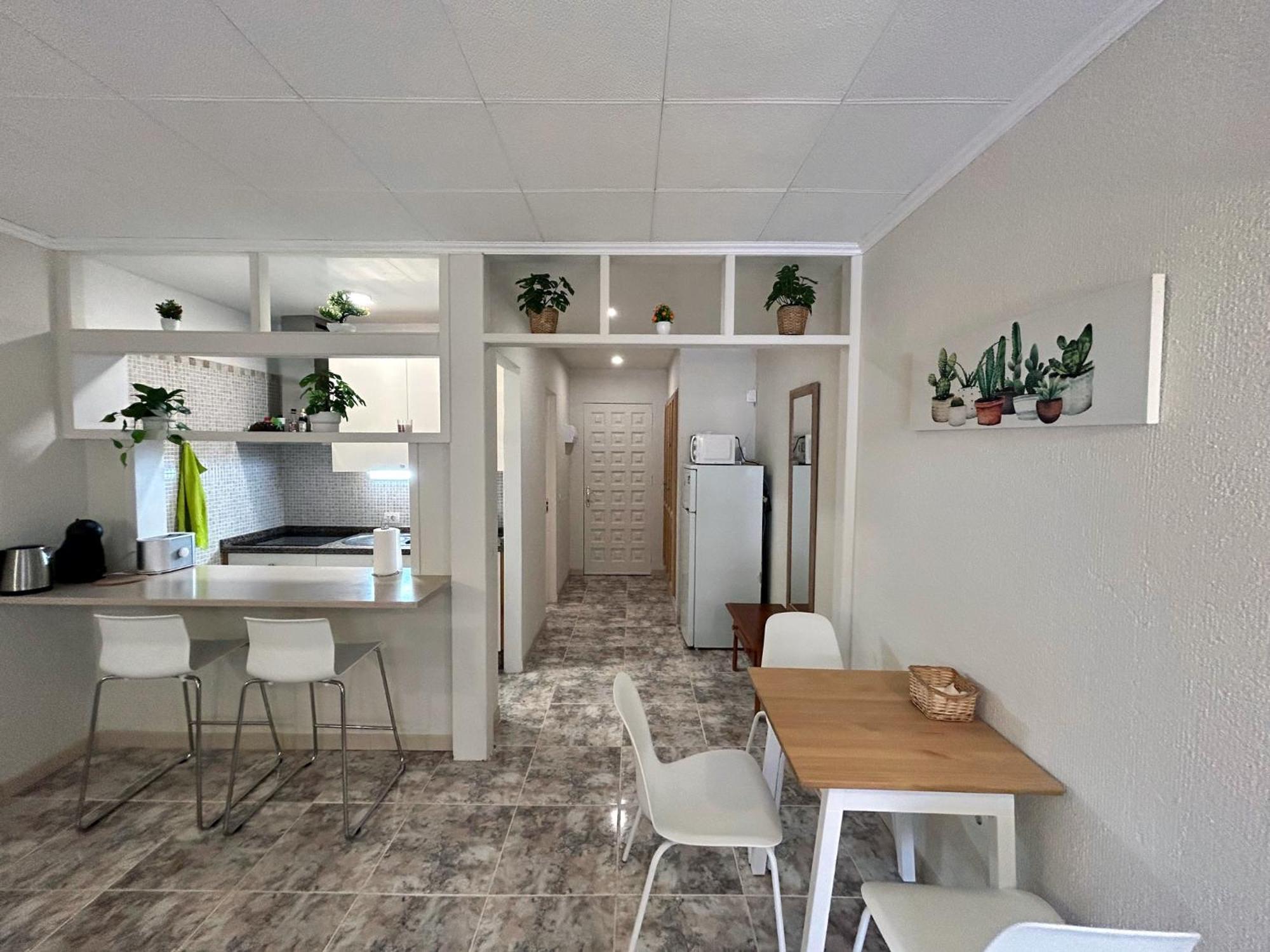 Apartment Tili With Ocean View