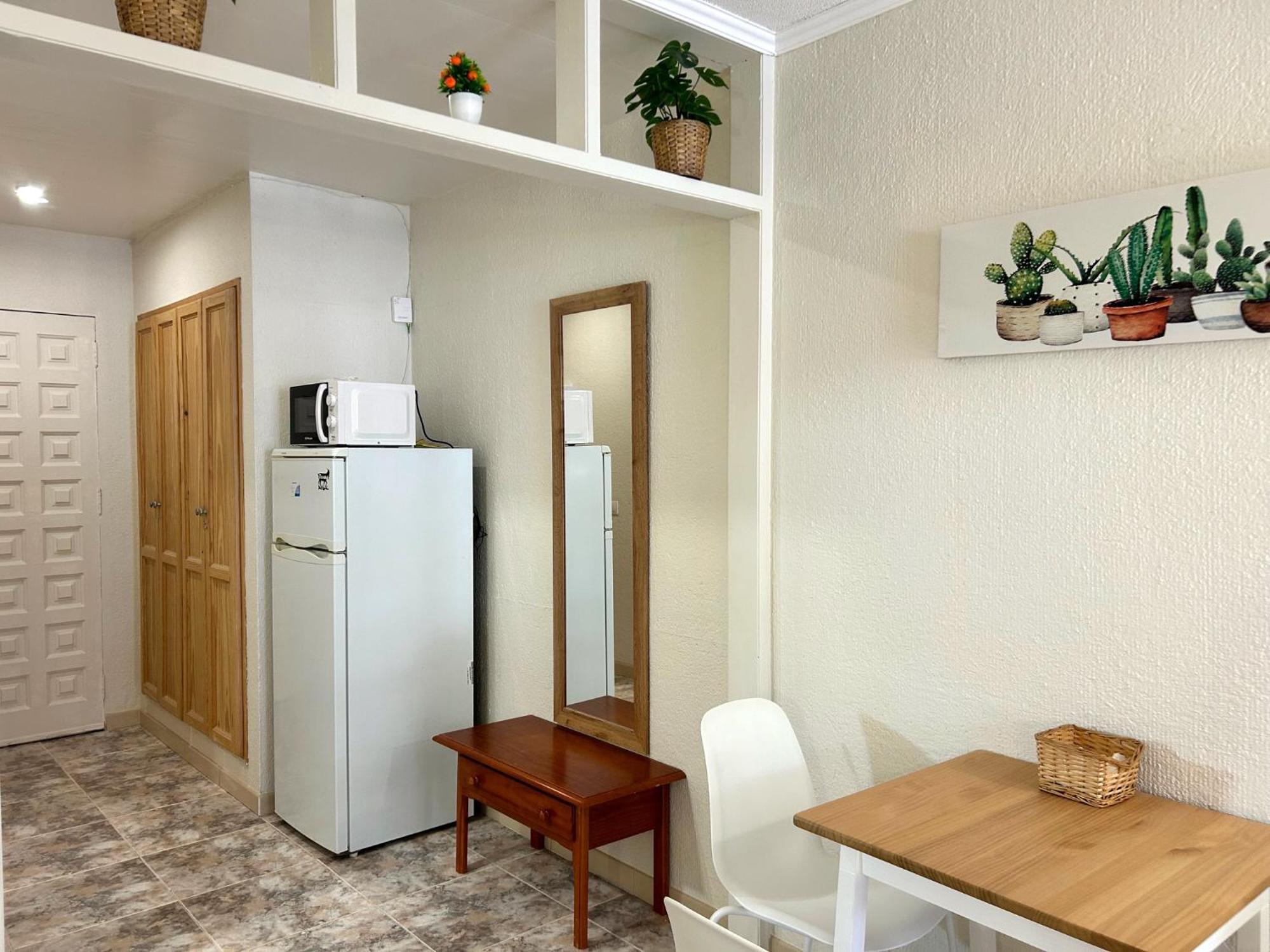 Tili With Ocean View Apartment *