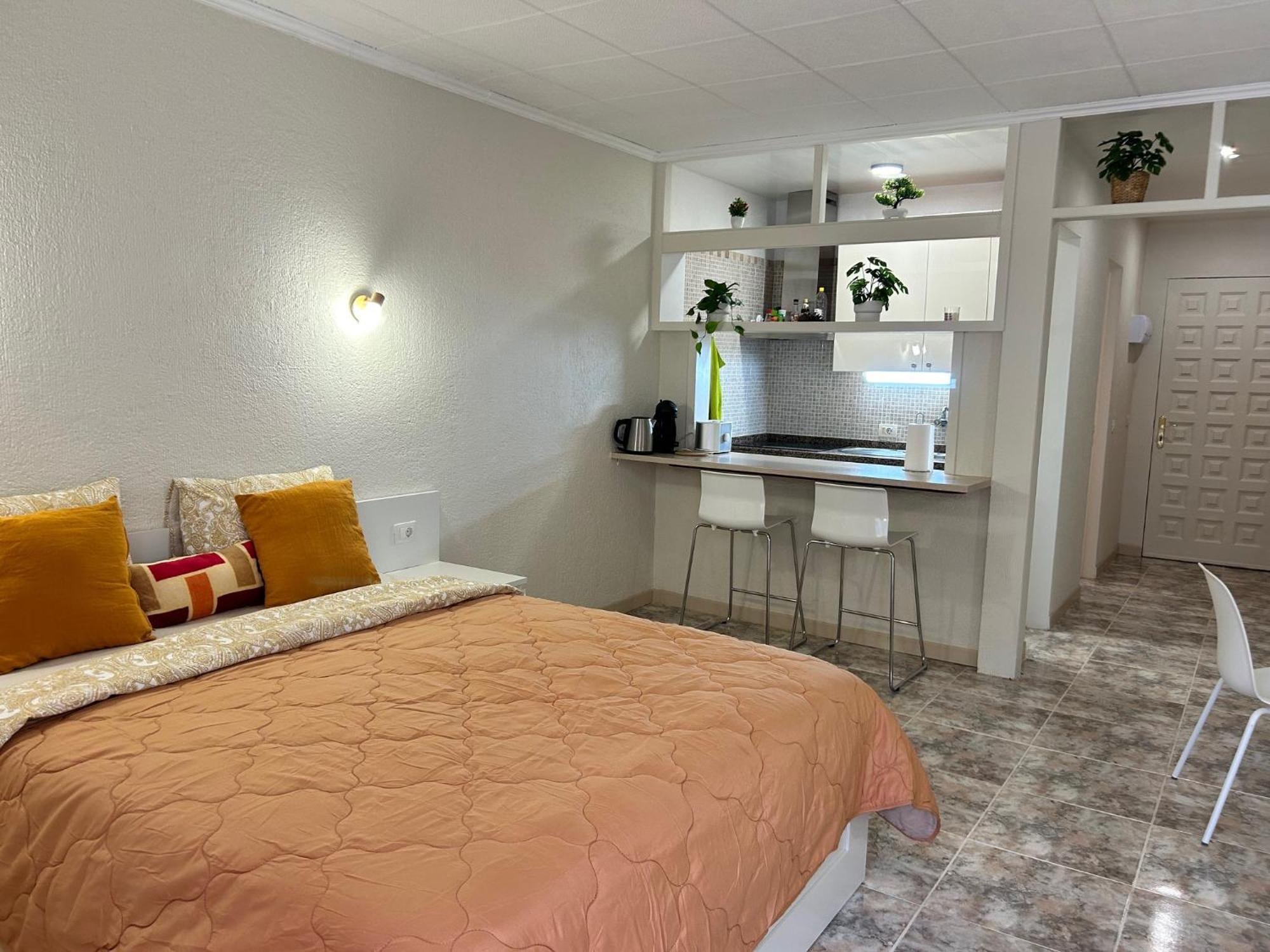 Apartment Tili With Ocean View
