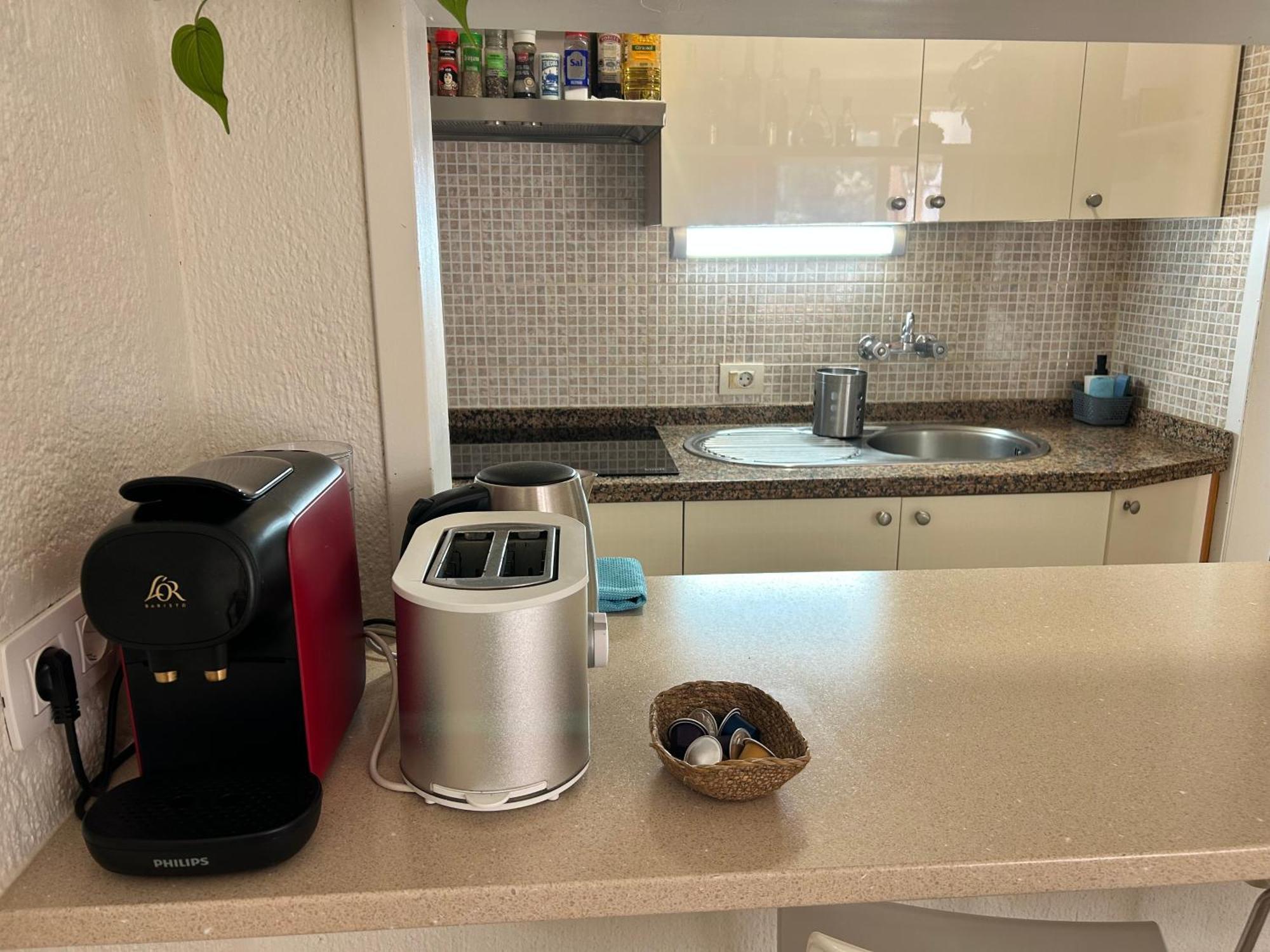 Tili With Ocean View Apartment *