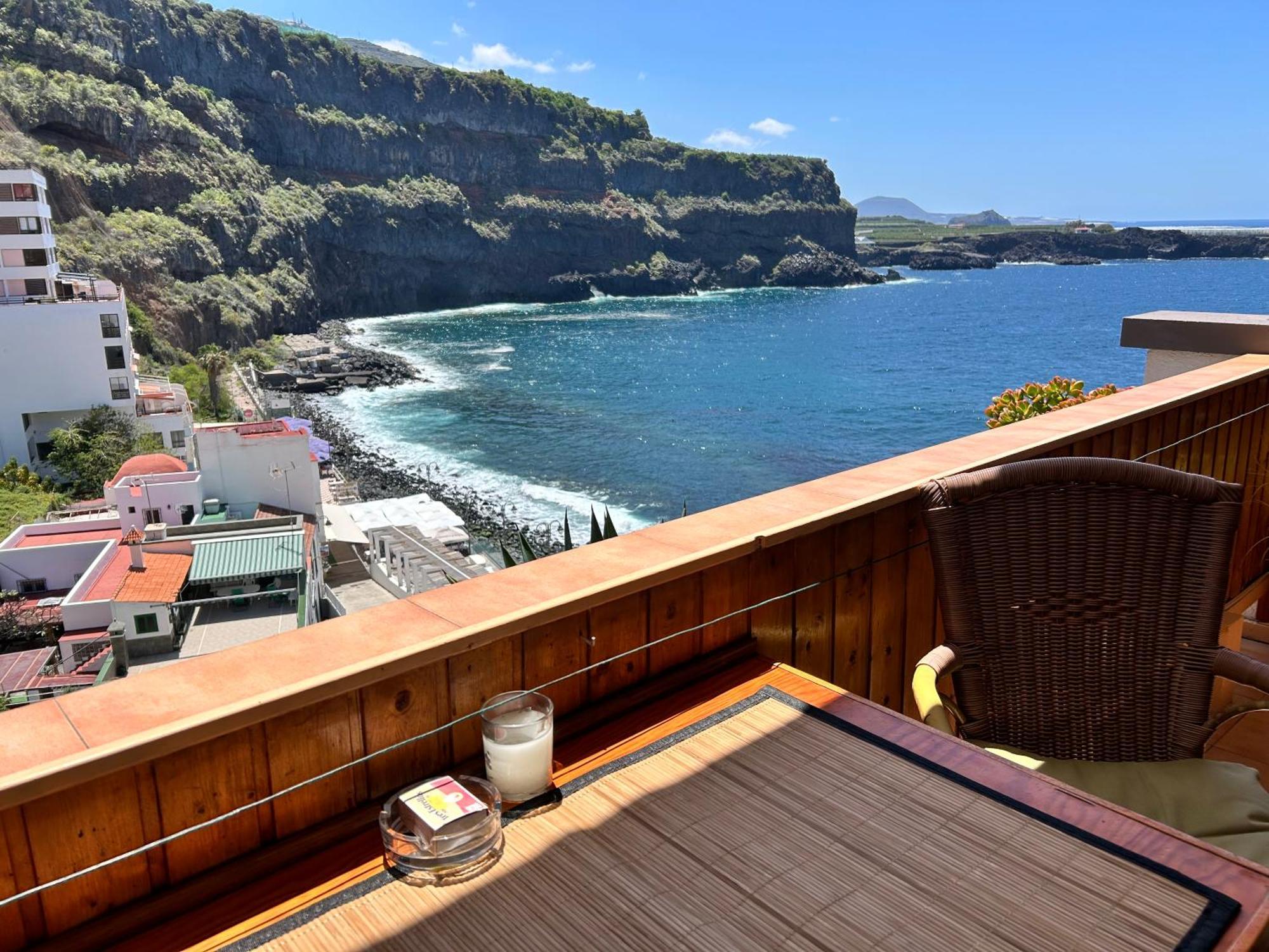 Apartment Tili With Ocean View *
